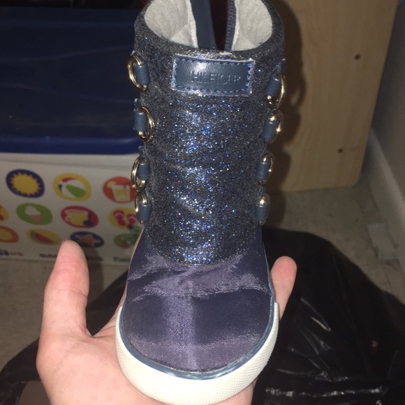 Tommy Hilfiger boots - Picture 2 of 2